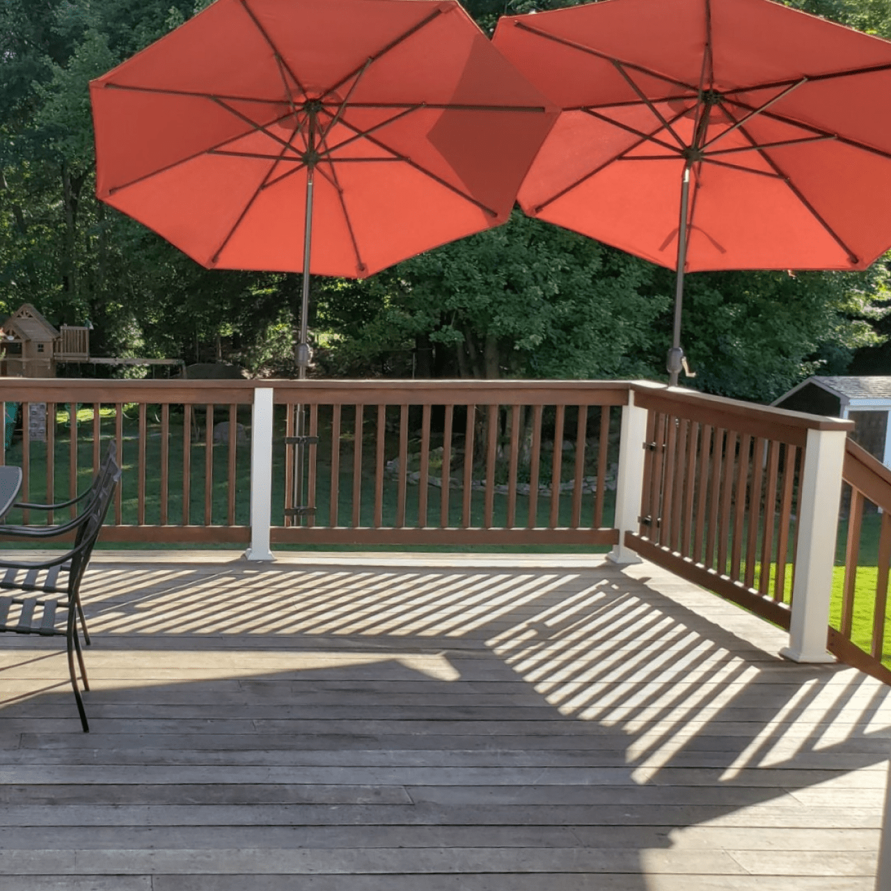 Railing Mounted Umbrella Holder for Deck & Balcony Railings (Black or – Love Your Deck